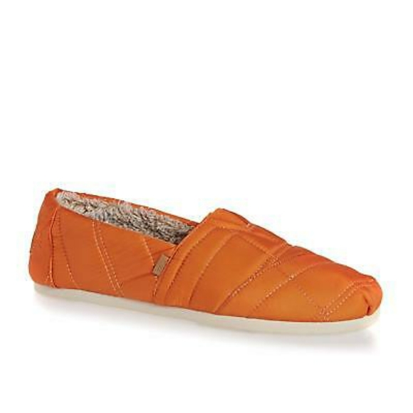 TOMS Burnt Orange Quilted Nylon Alpargata - Picture 1 of 3